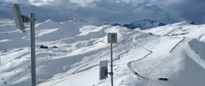 Staying connected on the slopes Staying connected on the slopes